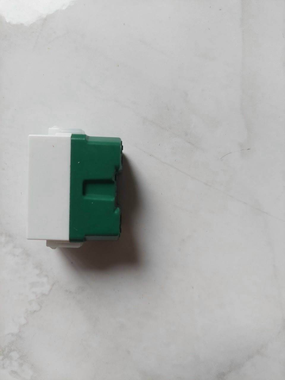 Ổ cắm panasonic dòng wide_ổ cắm nhanh (1 hôp 10 cái)
