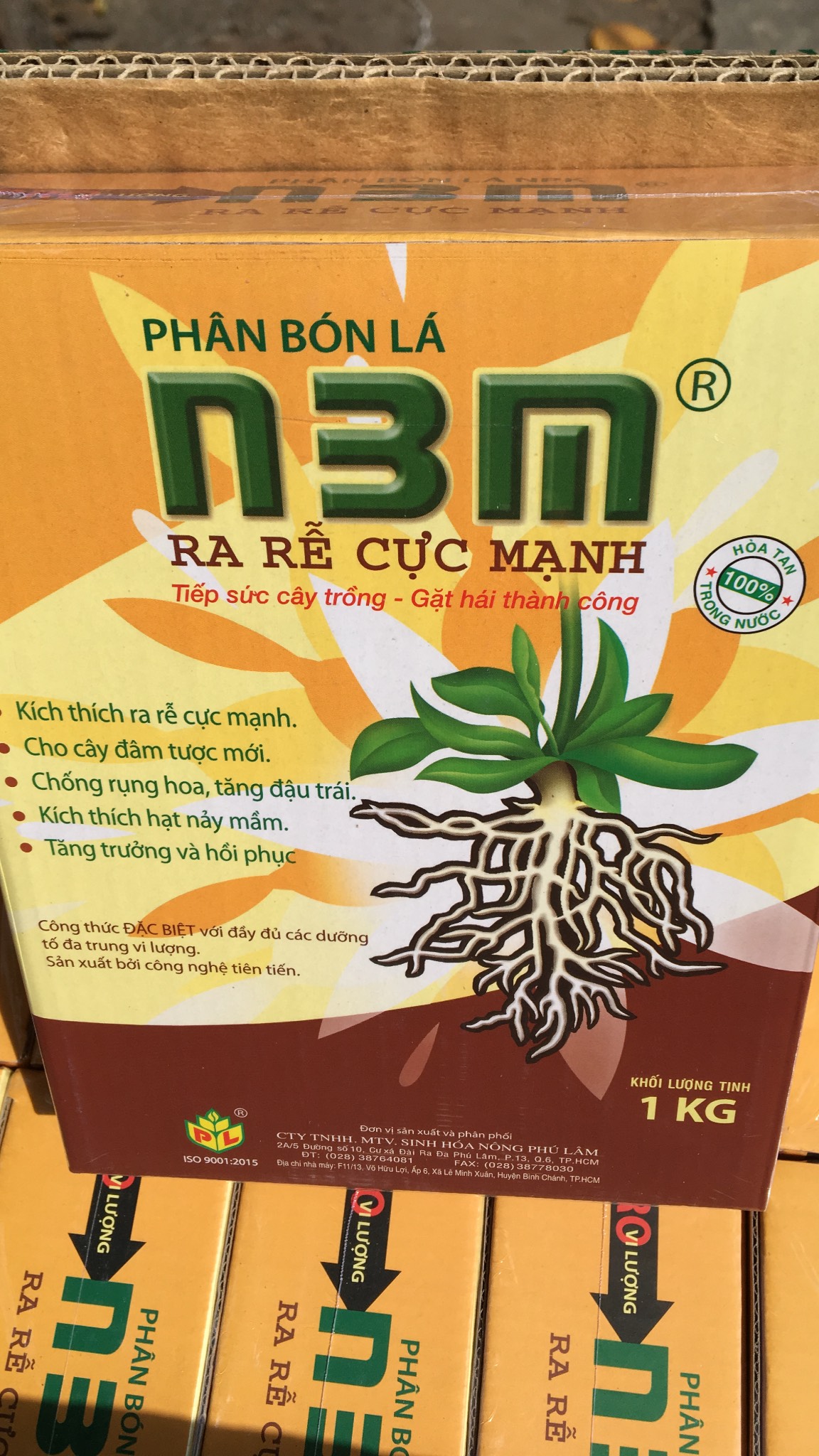 Phân bón lá ra rễ cực mạnh N3M