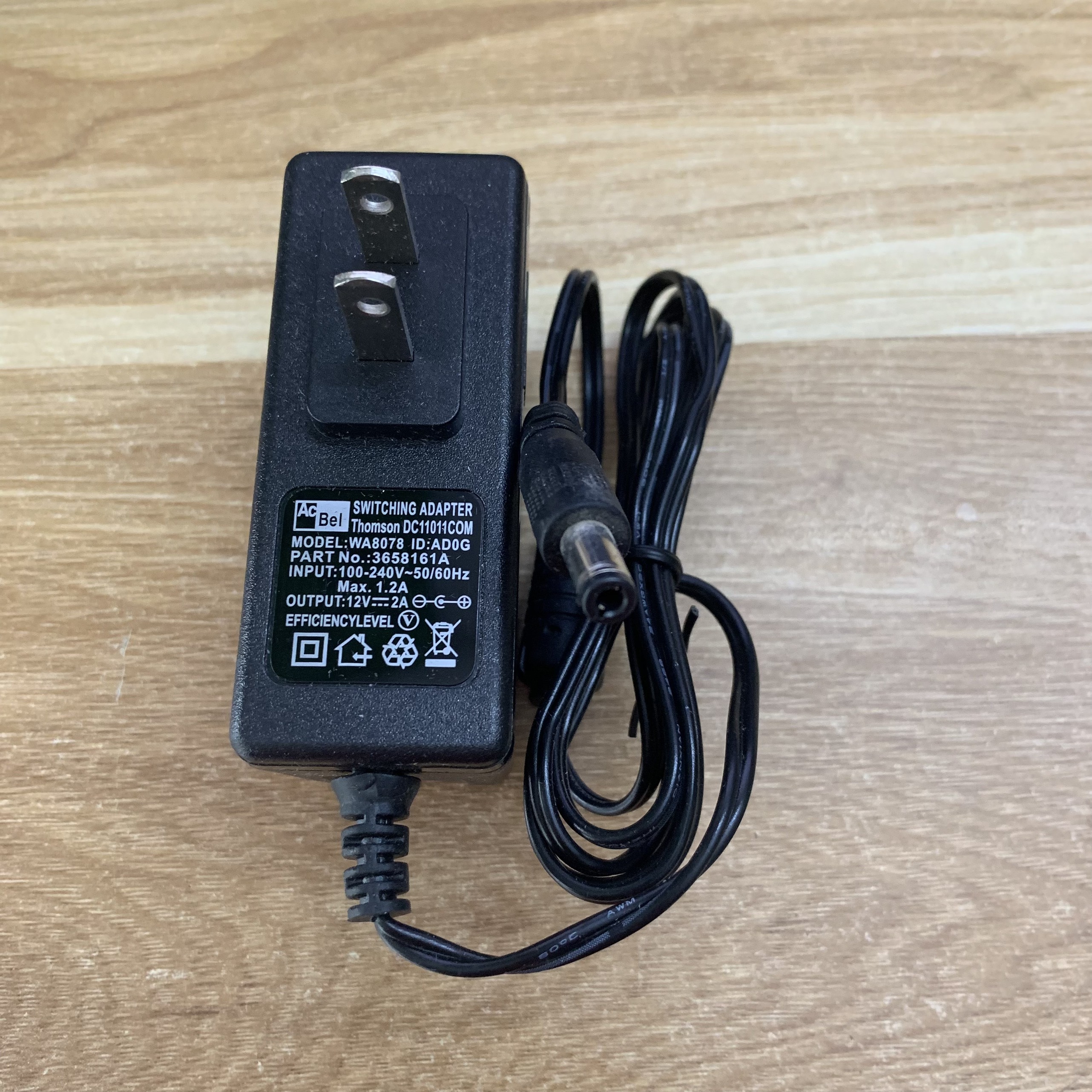 Nguồn camera Acbel 12V-2A màu đen, cấp nguồn cho camera
