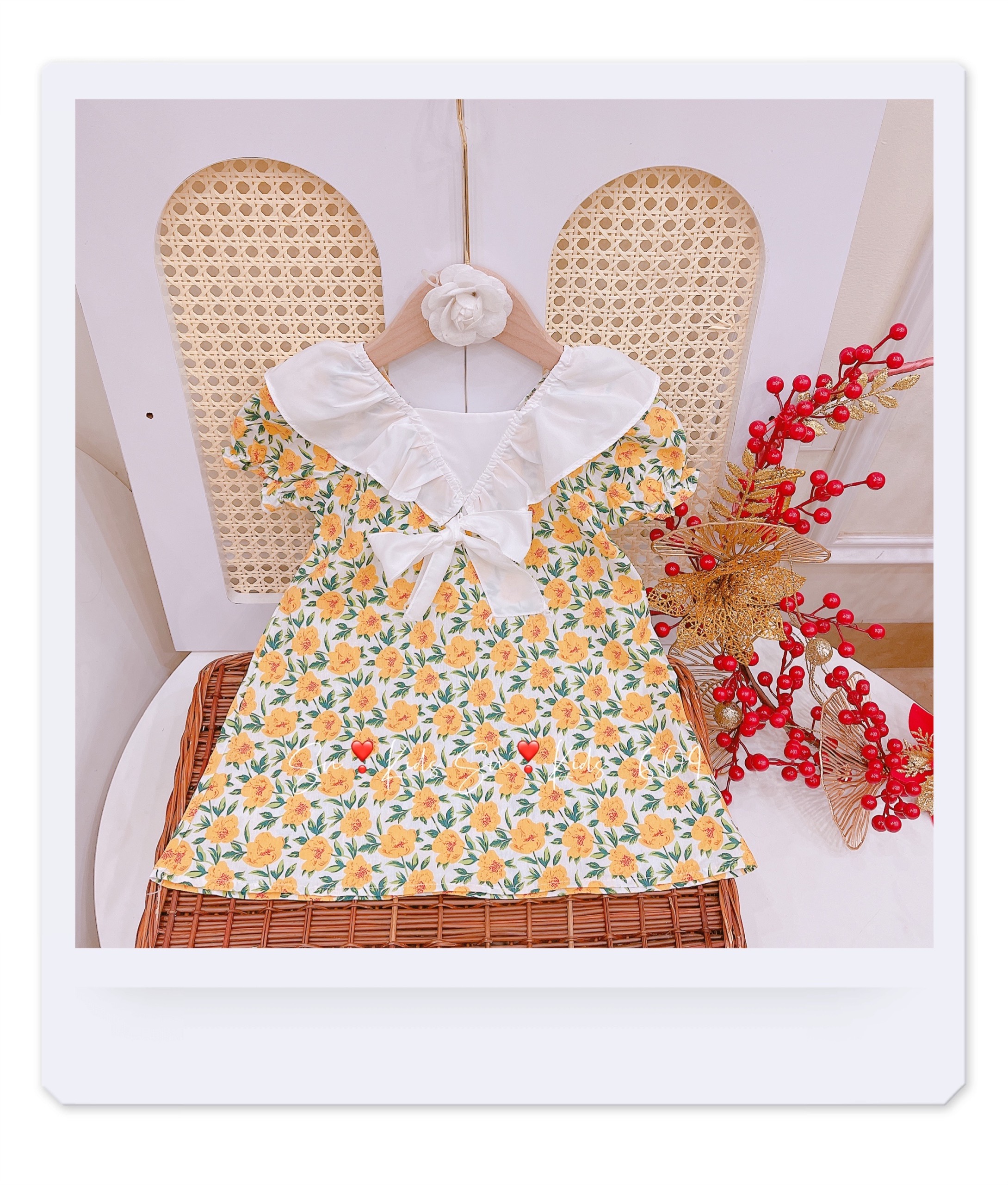 váy cổ bèo cho bé gái xinh sắn từ 8-20kg