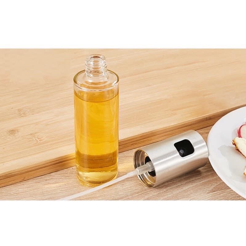 Bình xịt dầu ăn Lock&Lock 100ml kèm phểu và cọ rửa - CKO109