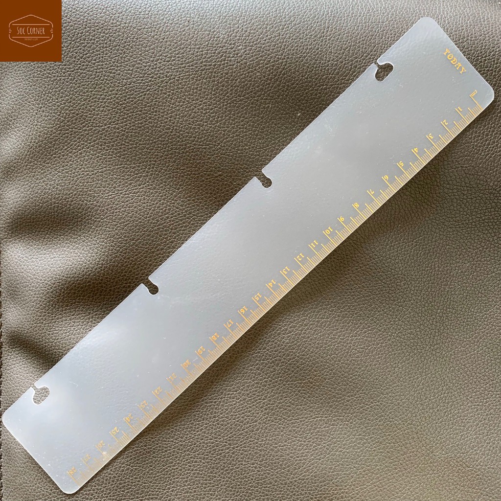 Thước Bookmark Nhũ vàng 6 lỗ cho sổ còng Planner A5A6