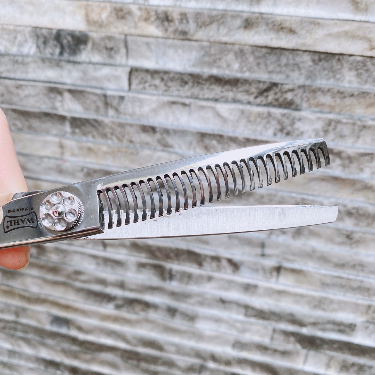 Kéo cắt tỉa tóc cao cấp Nhật WAHL 6.0
