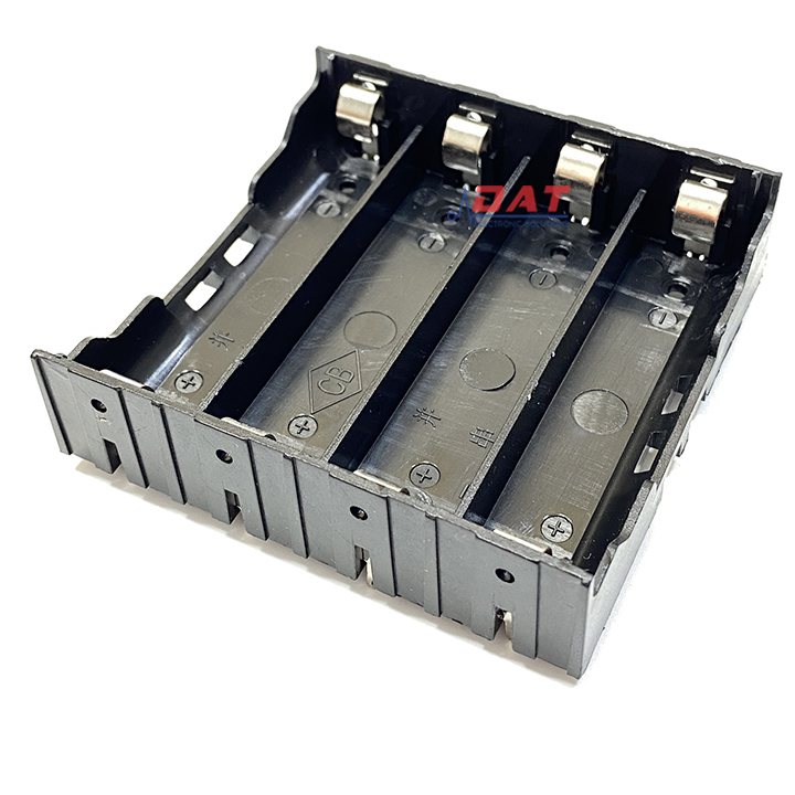 Đế 4 Cell Pin 18650