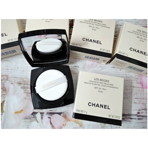 Phấn nước chane  tone 20 và tone 10. .