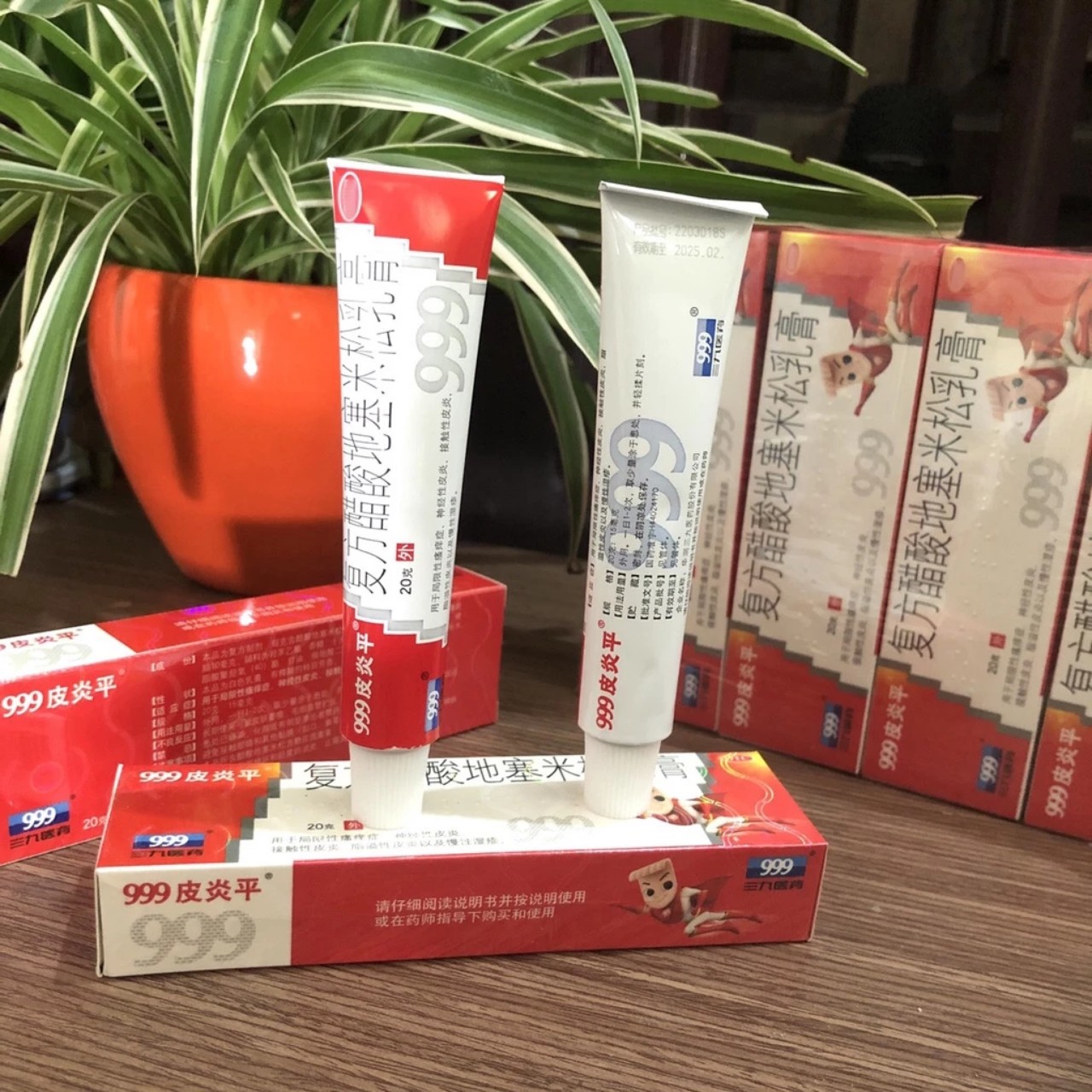 combo 10 típ kem bôi da liễu 999