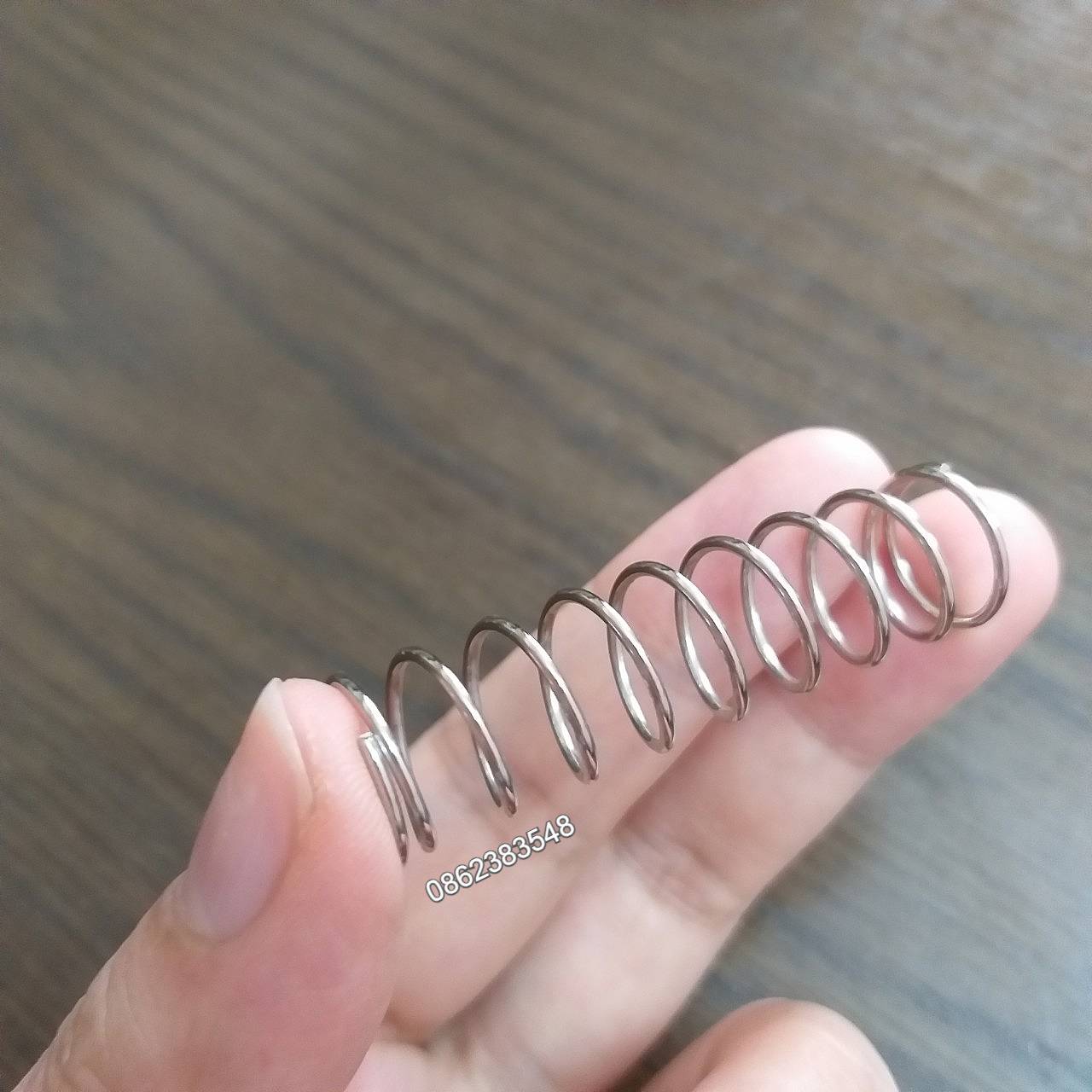 Mua 10 tặng 2 Lò xo kéo cắt cành (loại xoắn tròn)