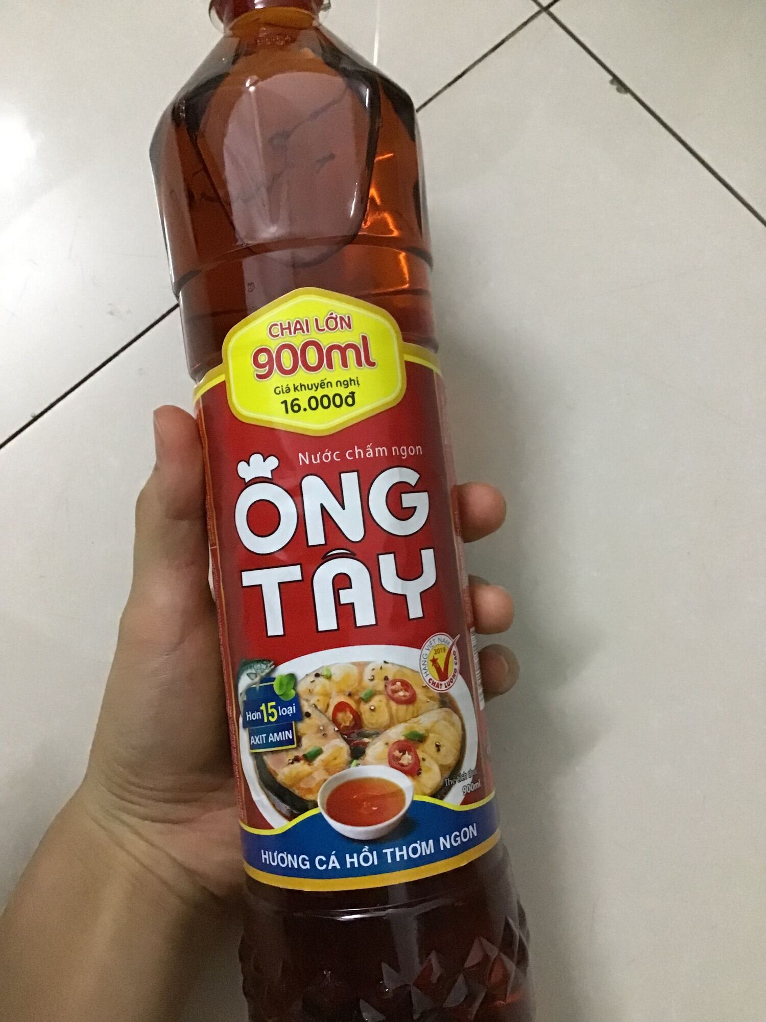 [Free Ship] - Nước mắm Ông Tây thơm ngon đậm đà chai 900ml