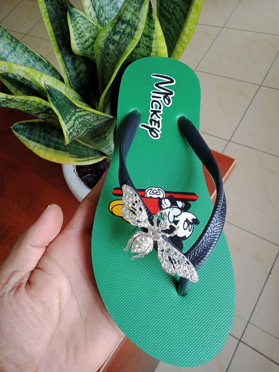 [HCM]Dép kẹp ngón đính charm đá hình ong lấp lánh