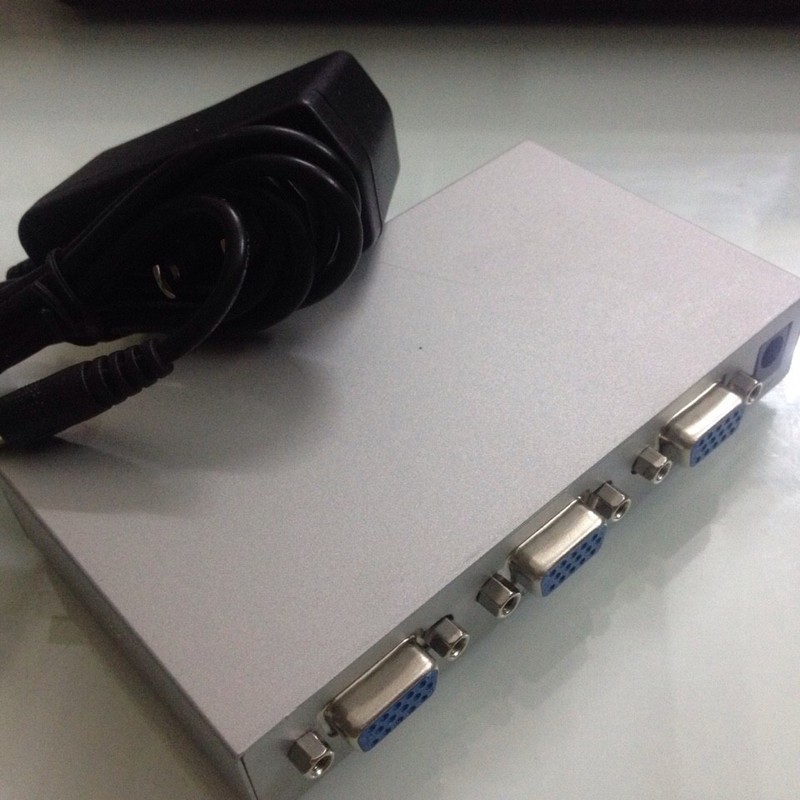 Bộ chia màn hinh VGA splitter 1 ra 2 (Trắng xám)