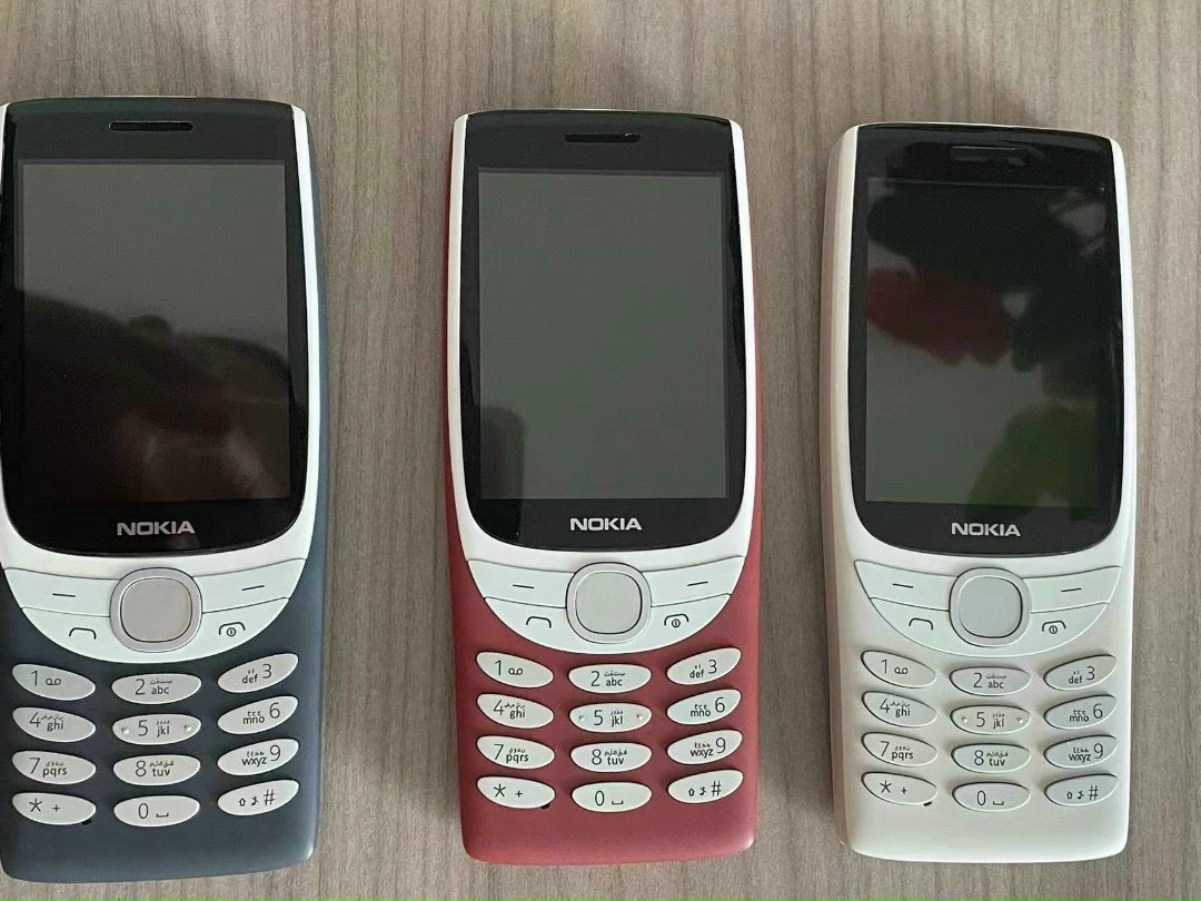 Điện thoại NOKIA 8210 (4G) 2SIM Mới Bảo hành 12 tháng