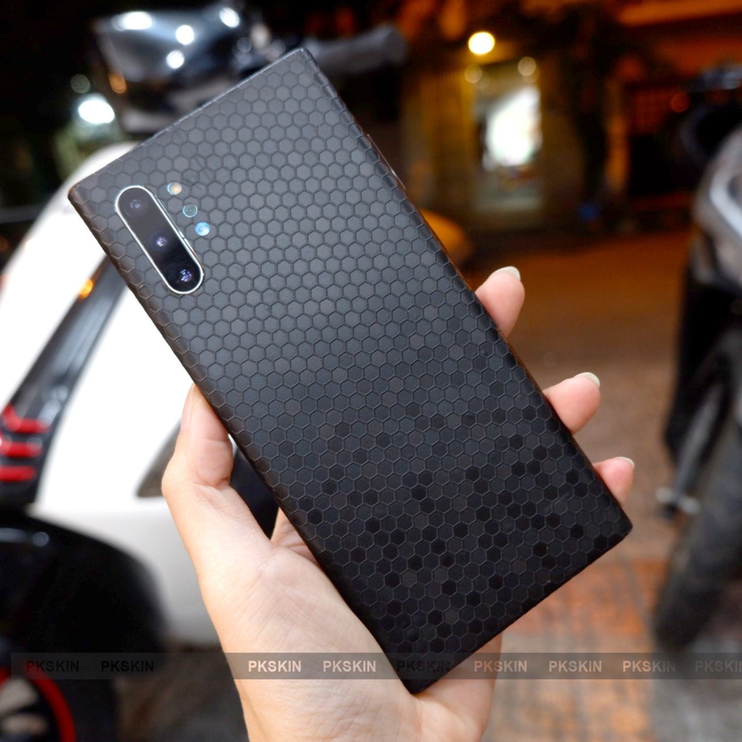 Miếng dán skin full lưng viền samsung Note 10 , Note 10 plus , note 20 , note 20 ultra honeycomb nhập khẩu