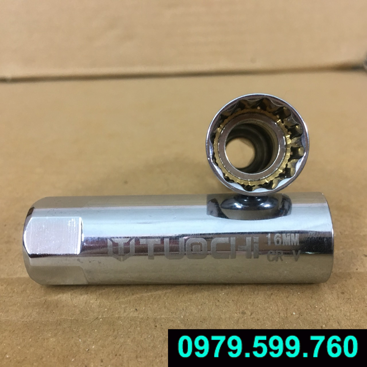 Khẩu mở bugi 14 + 16 mm có nam châm từ tính