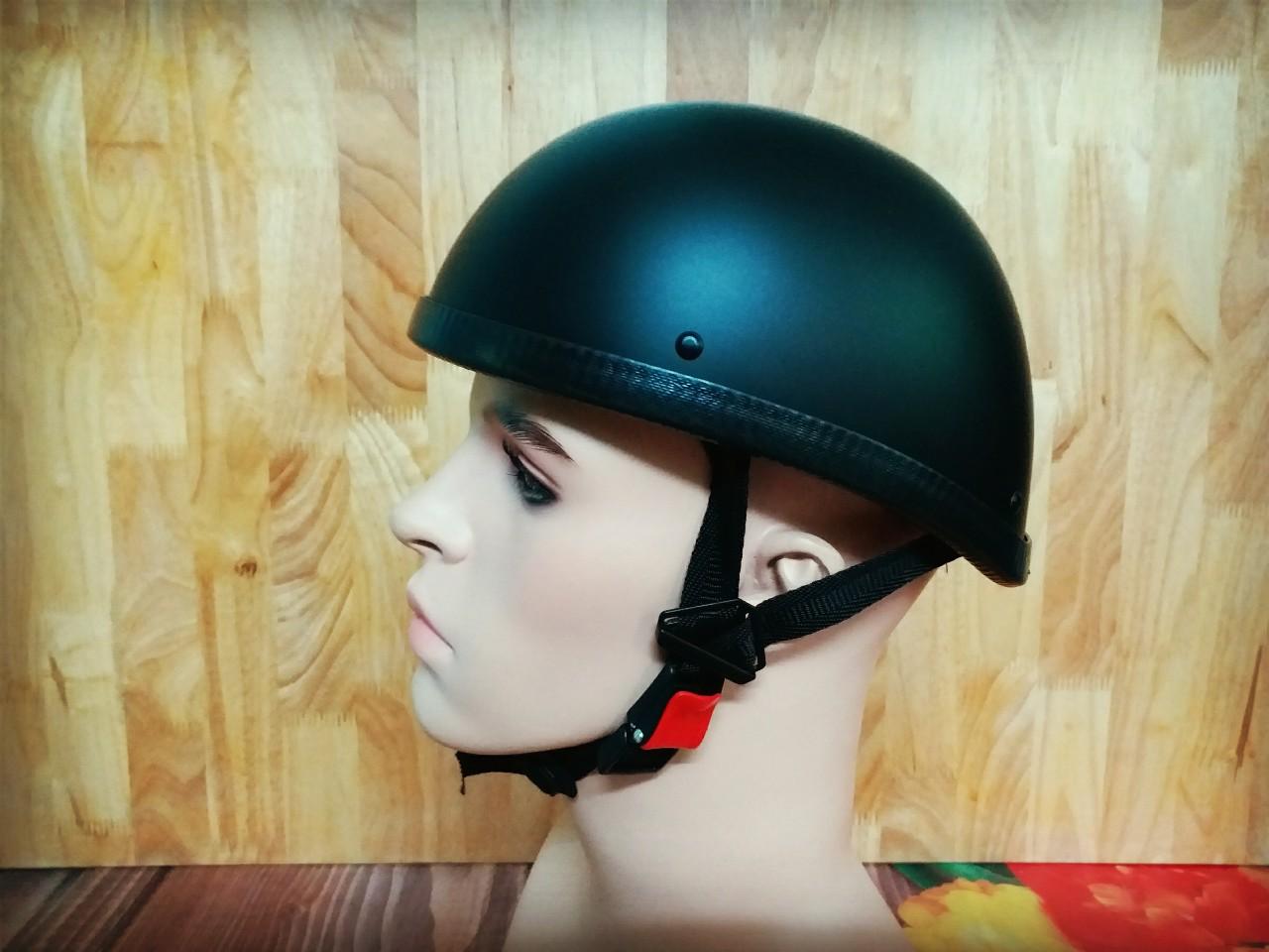 MŨ BẢO HIỂM ĐUA NGỰA(ĐEN LOẠI DẦY  )