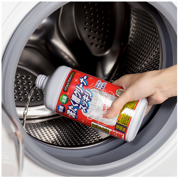 Chai Nước tẩy vệ sinh lồng máy giặt Rocket 99.9% hàng Nội địa Nhật Bản 550