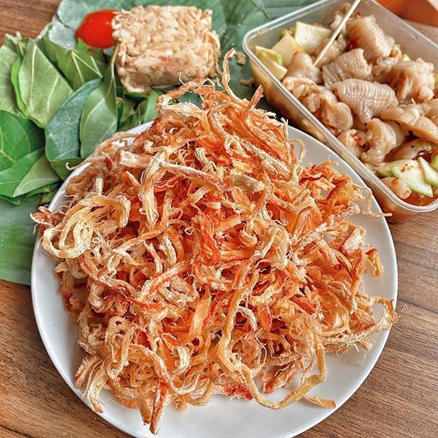 Mực Xé Sợi Hấp Nước Dừa - Long Thái