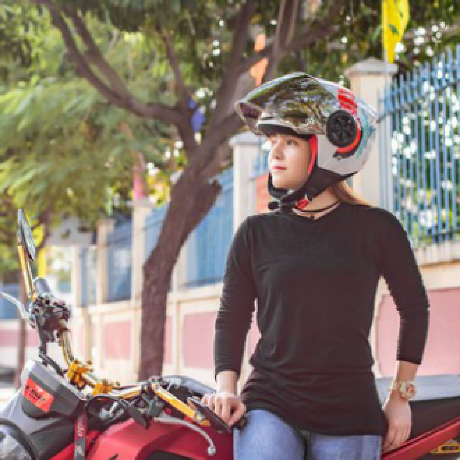 MŨ BẢO HIỂM 3/4 YOHE 851 (MÀU TEM)
