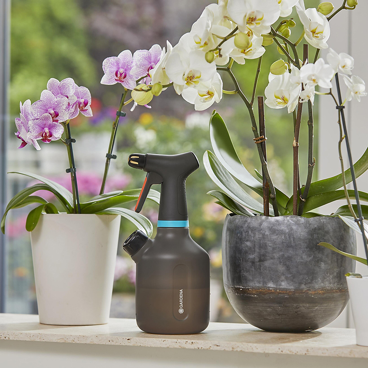 Bình Tưới Cây 1Lít Gardena 11112-20