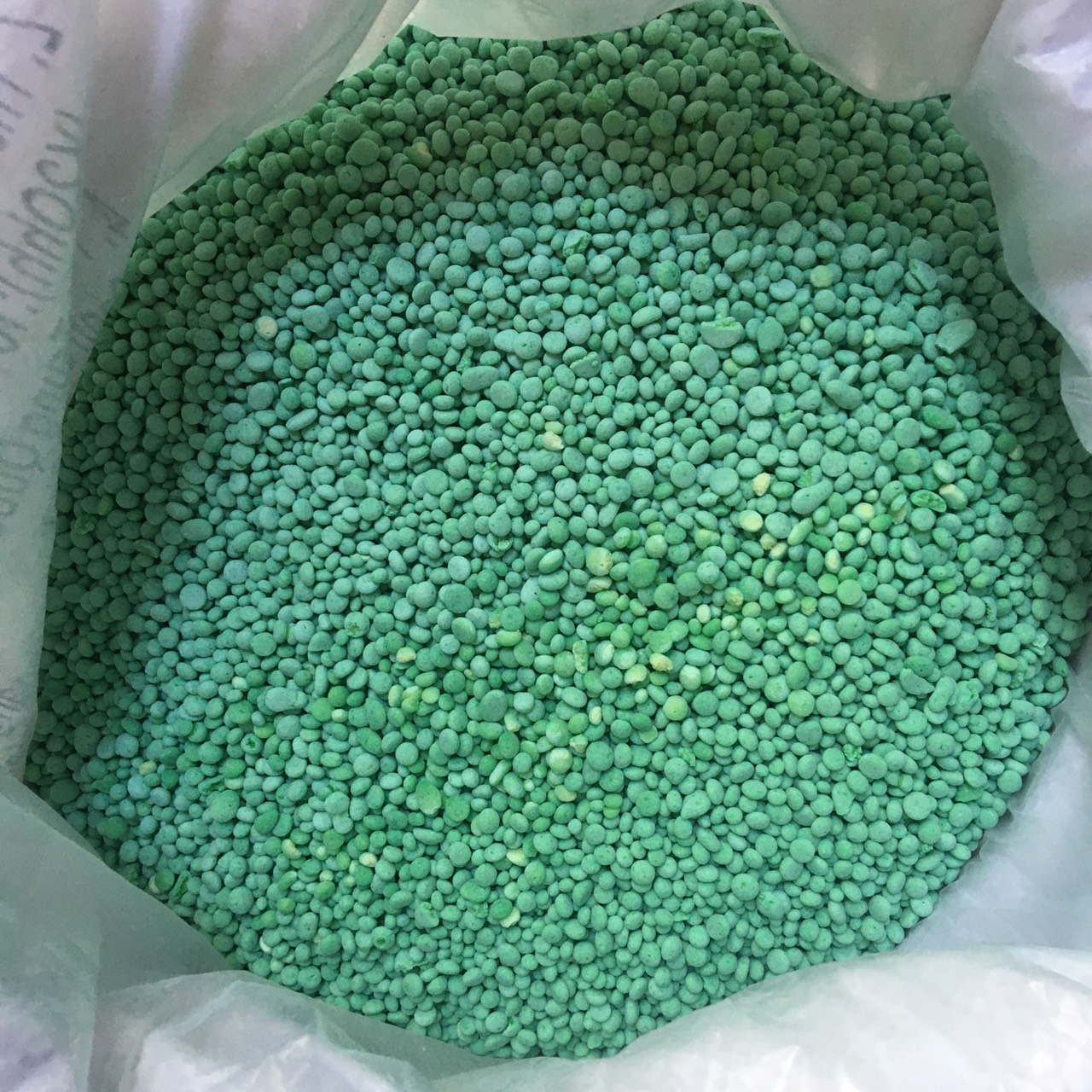 Phân bón NPK 20-20-15+TE  , Một Màu - Tan Nhanh ( Giá bán 1 kg)