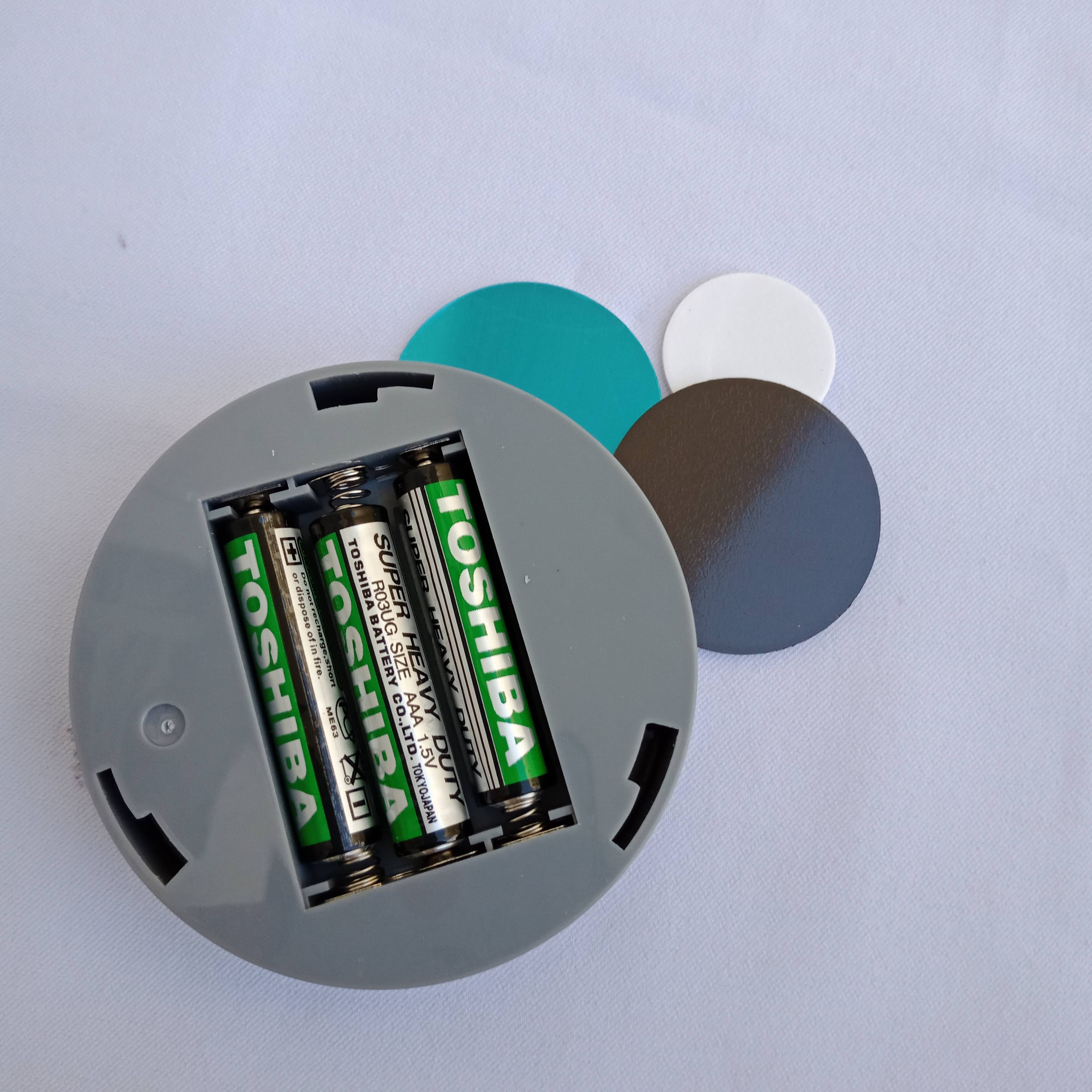 Đèn Led cảm ứng dán tường sử dụng PIN AAA, tự động chiếu sáng