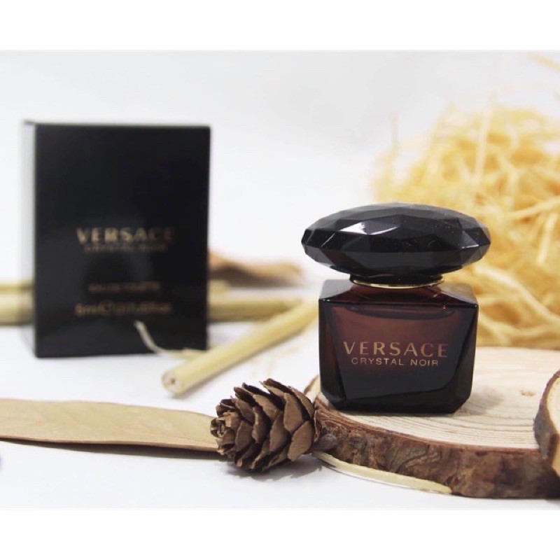Nước hoa Versace Crystal Noir Eau De Toilette