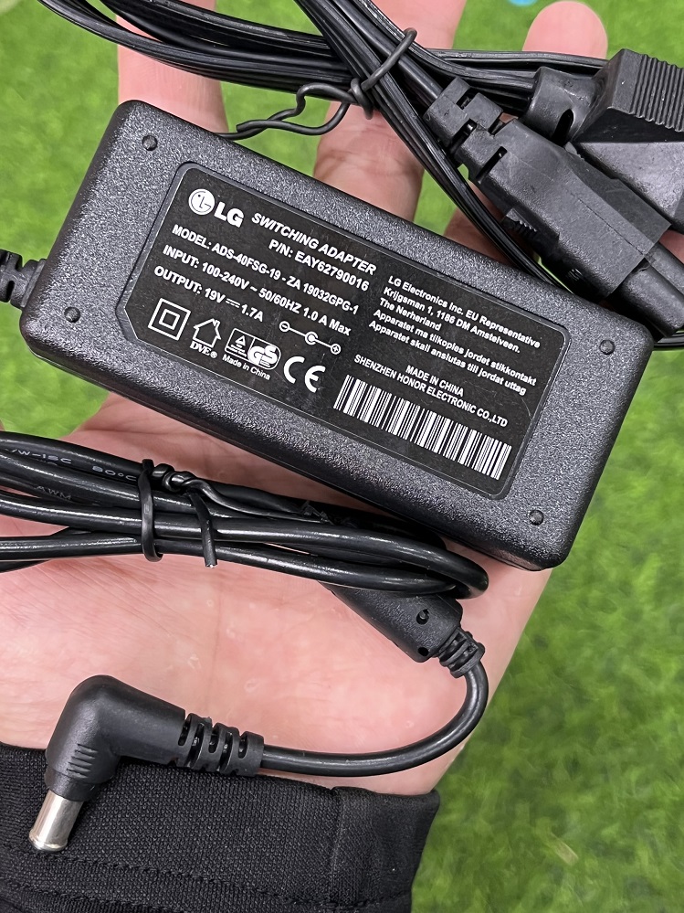 Adapter màn hình lg-19v 1.7a