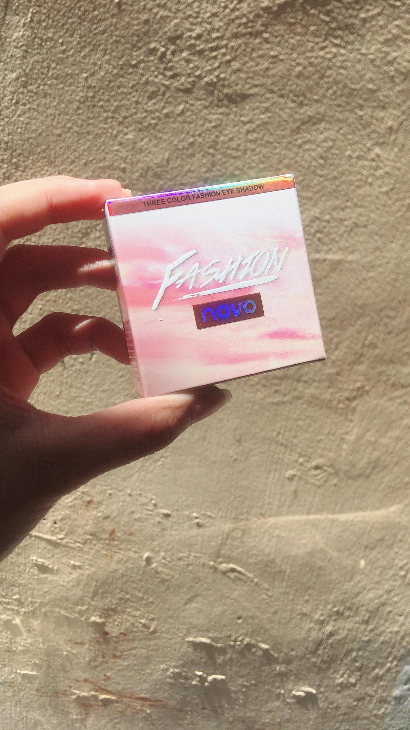 Phân mắt novo 3 màu