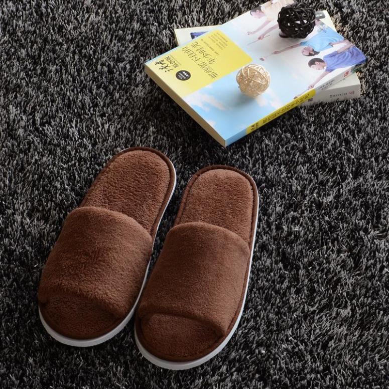Dép đi trong nhà lót lông - Đế chống trơn trượt – Lớp lông ấm áp – Nhiều size thích hợp cho cả nam và nữ giá rẻ