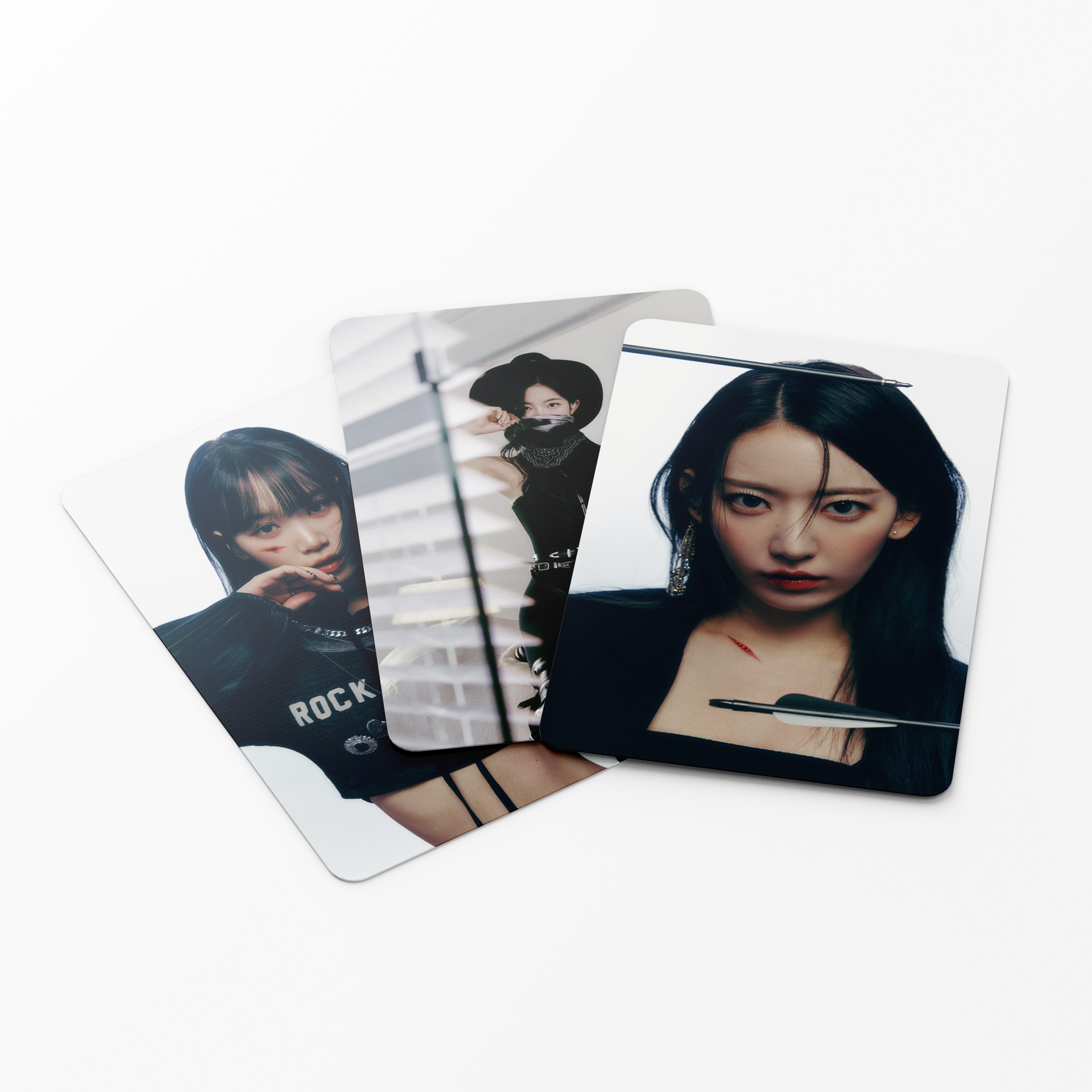Set 55 lomo card LESSERAFIM-UNFORGIVEN 2023