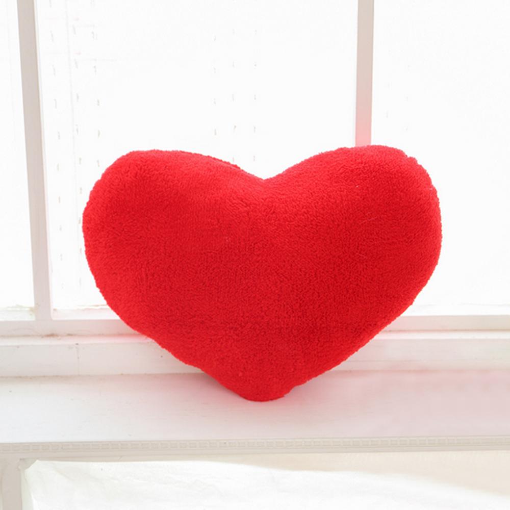 Gối ôm, gối tựa lưng sofa cute hình trái tim đỏ