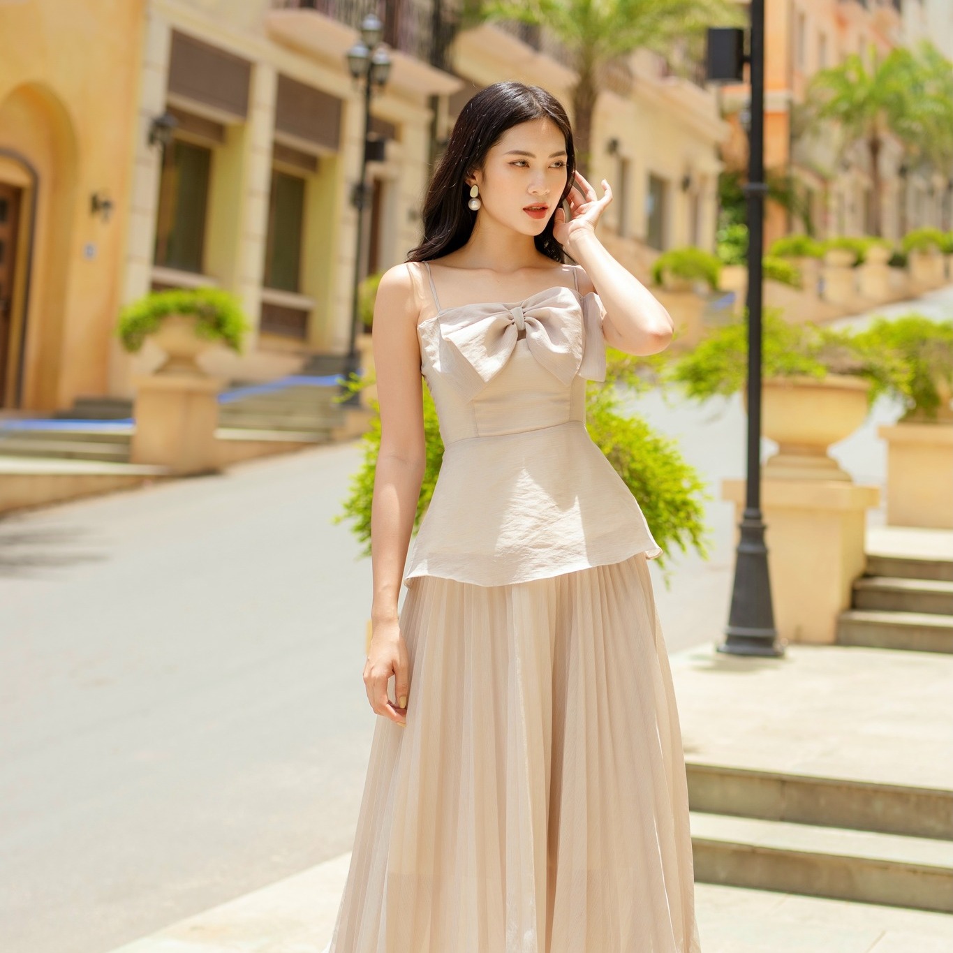 TIELA Áo kiểu hai dây nơ - Lola Top