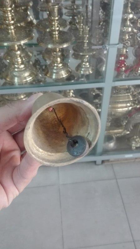 Chuông lắc đồng nhỏ
