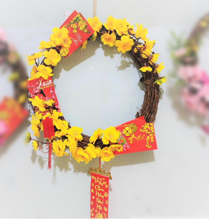 Vòng hoa mai trang trí tết H07