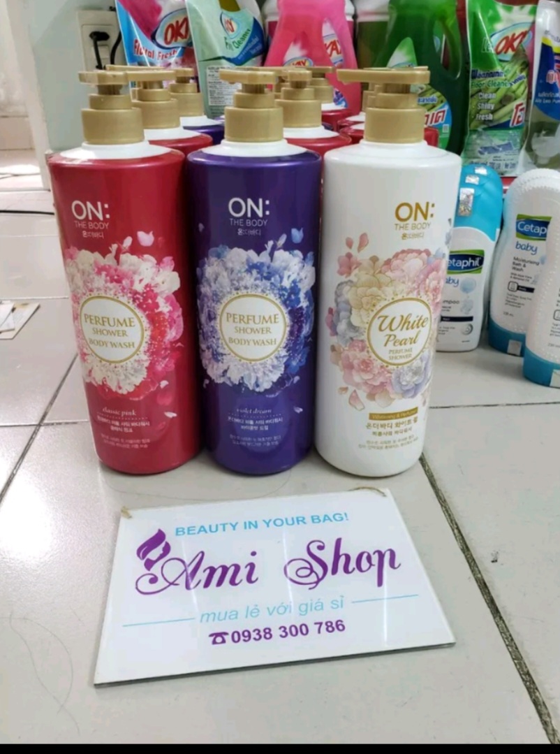 Sữa tắm On the body Perfume 1000ml