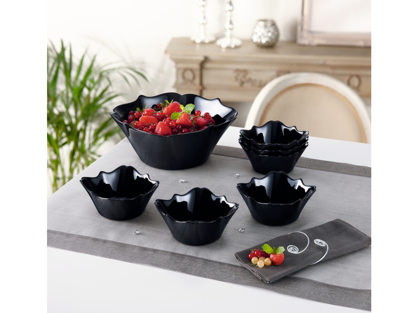 Chén thủy tinh Luminarc Authentic Black 12cm