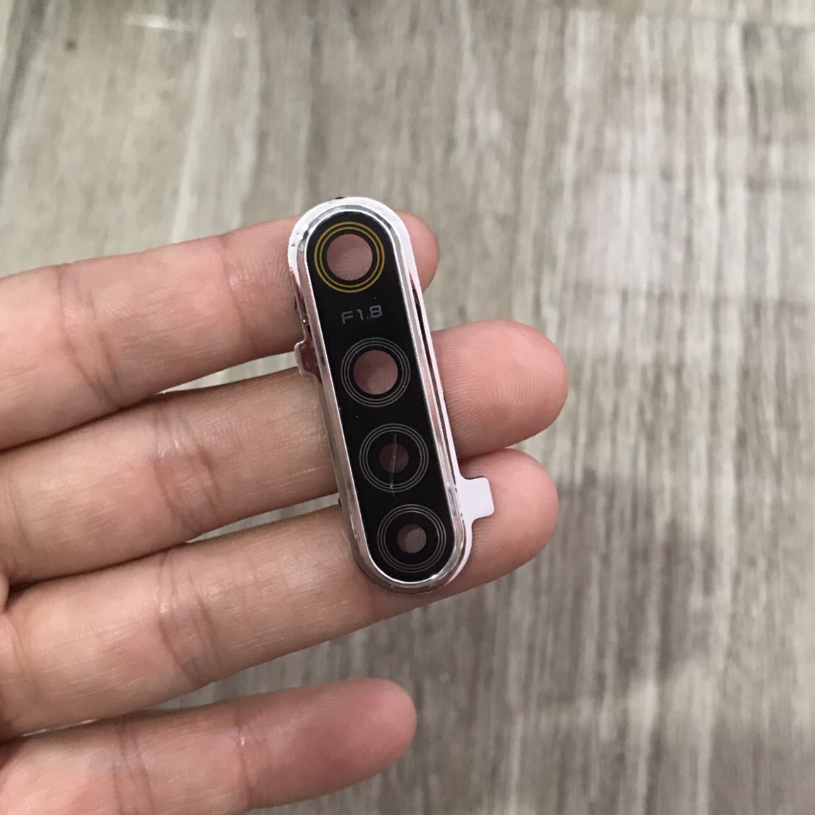 kính camera Realme 5i (kính +vành)
