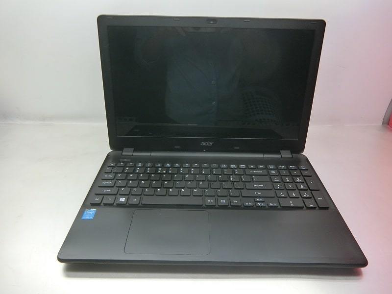 Laptop Cũ Acer Aspire E5-571 CPU Core i3-4005U Ram 4GB Ổ Cứng SSD 120GB VGA Intel HD Graphics LCD 15.6 inch (Bên Shop có dịch vụ giao hàng ngoài để khách hàng có thể kiểm tra sản phẩm trước khi thanh toán. Liên hệ chat Shop để biết thêm
