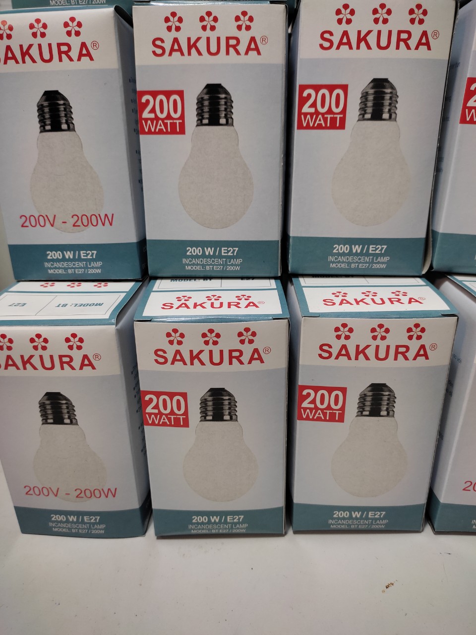 Bóng đèn sợi đốt 200W SAKURA, hàng chính hãng, ledhld