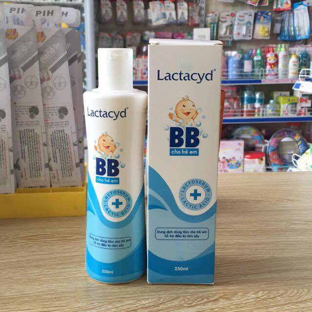 Sữa Tắm Chống Rôm Sảy Sanofi Lactacyd Bb 250Ml