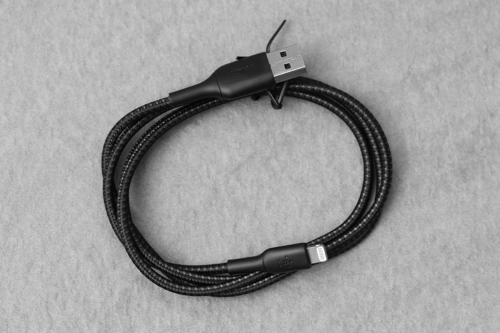 Cáp Lightning MFI 1m Belkin CAA002 ( Like New )