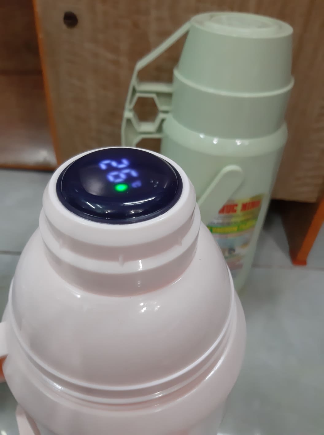 Phích Nước 2 lít Thông Minh Cảm Biến Nhiệt