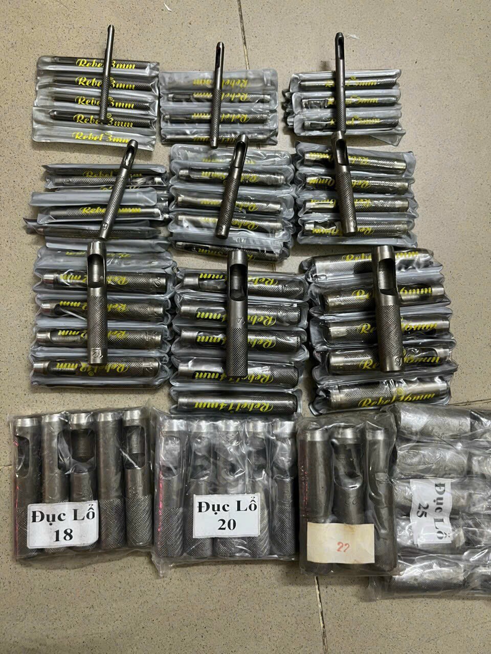 Đục lỗ Rebel đủ size