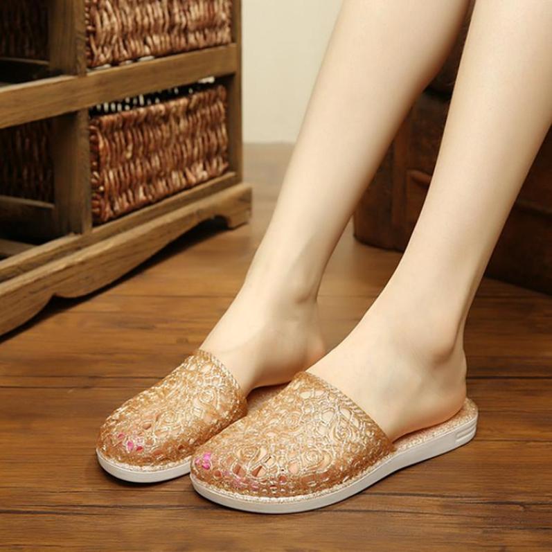 Mùa Hè Phòng Tắm Dép Lê Pha Lê Giày Nhựa Trong Đồ Dùng Gia Đình Nhà Phụ Nữ Trong Nhà Bao Đầu Lưới Lỗ Chống Trượt Dép Lê Hè Bạc Vàng giá rẻ