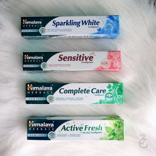 [HSD: 30/11/2023] Ba tuýp kem đánh răng cho răng nhạy cảm - Himalaya Sensitive Toothpaste 100 g