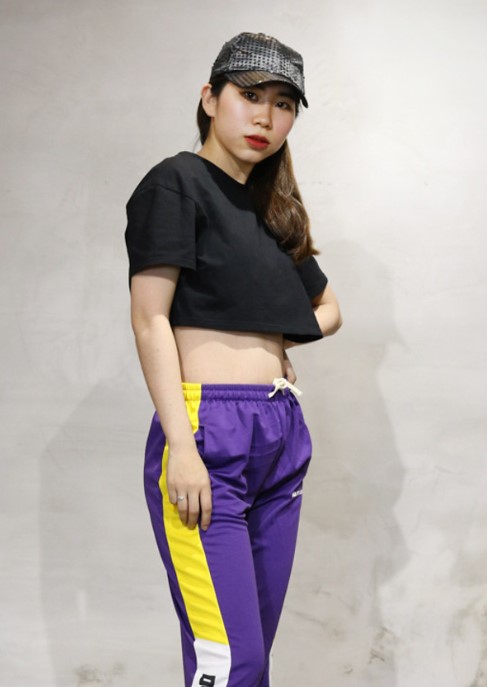 [HCM]Áo thun nữ croptop màu đen thời trang teen