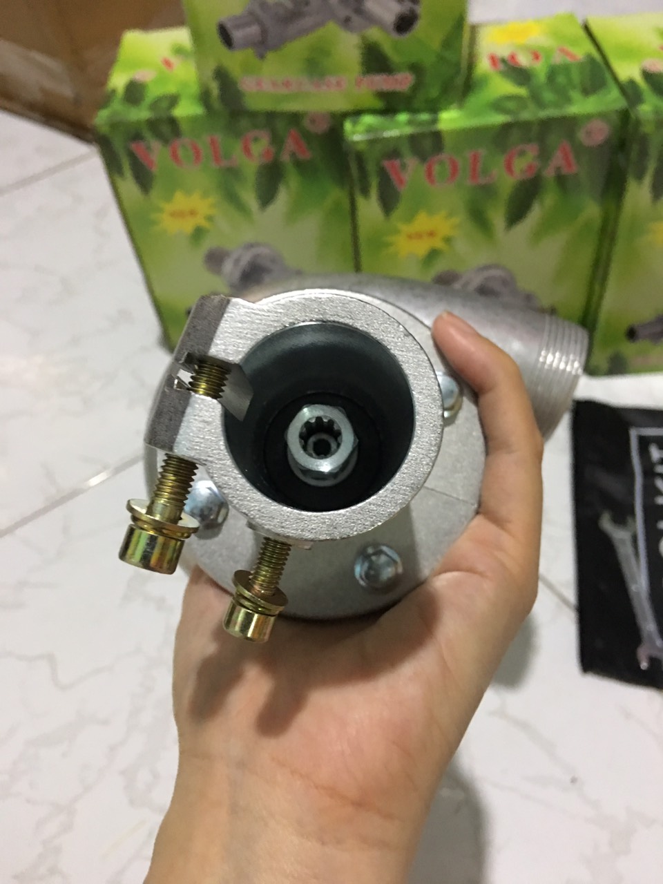 [HCM]Đầu bơm nước gắn máy cắt (phát) cỏ