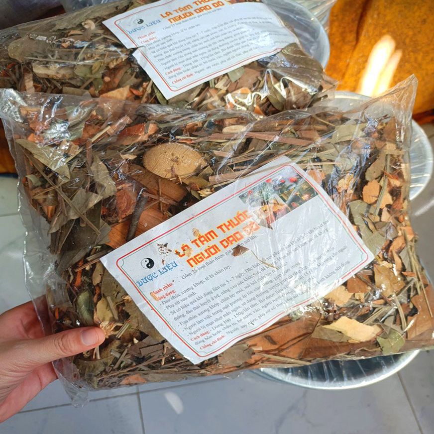 1KG Lá tắm dân tộc dao đỏ cho mẹ sau sinh