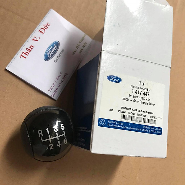 TAY NẮM CẦN SỐ FORD TRANSIT