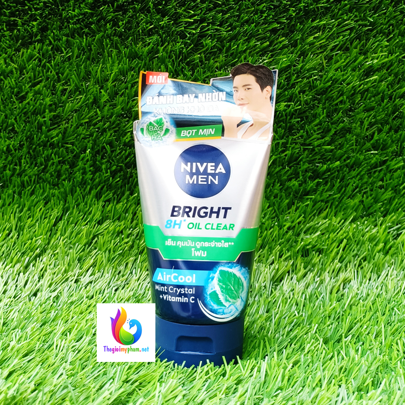 Sữa Rửa Mặt Nivea Nam 100g