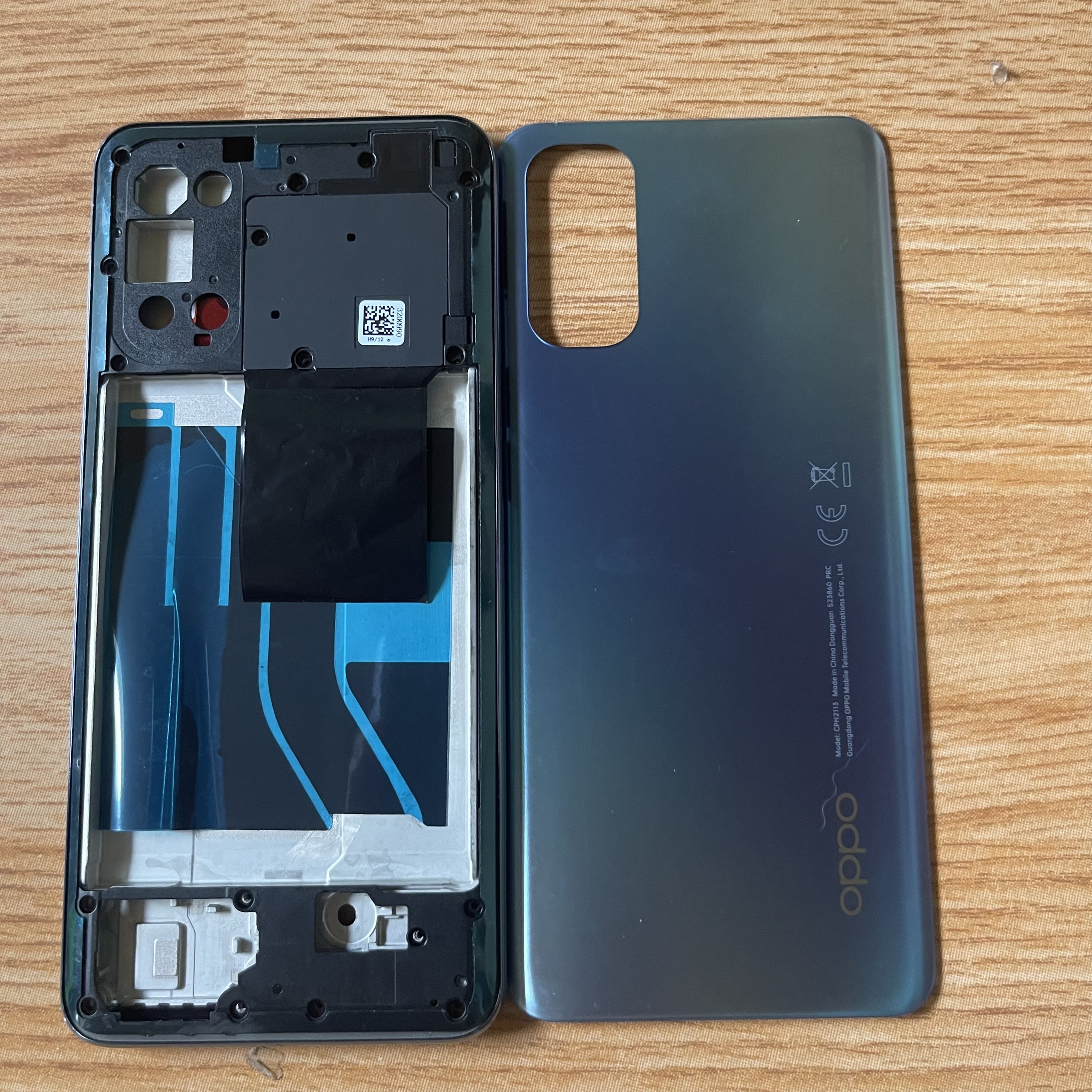 bộ vỏ oppo reno 4 ( gồm sườn,lưng,phím bấn)